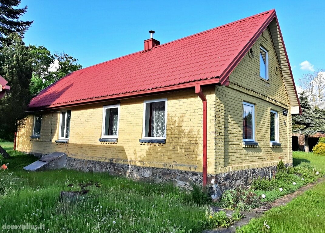Parduodama sodyba Pakruojo rajono sav., Nociūnuose, Berštalio g.