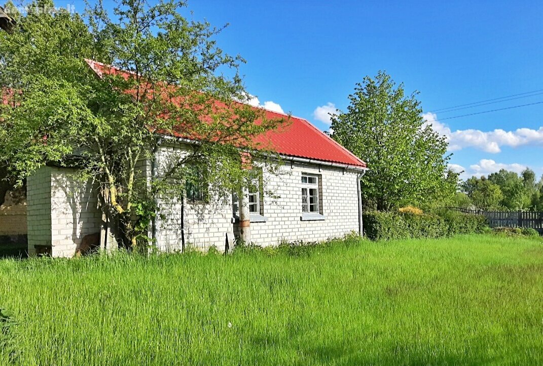 Parduodama sodyba Pakruojo rajono sav., Nociūnuose, Berštalio g.