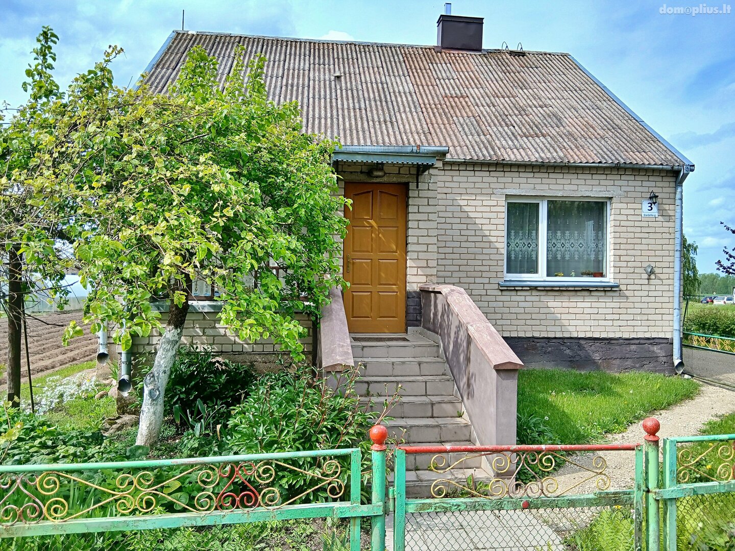 Parduodamas gyvenamasis namas Radviliškio rajono sav., Pavartyčiuose, Darželio g.
