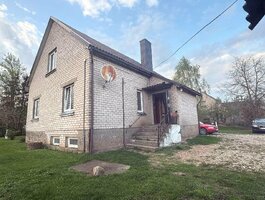 Gyvenamasis namas Radviliškio rajono sav., Batkūnuose