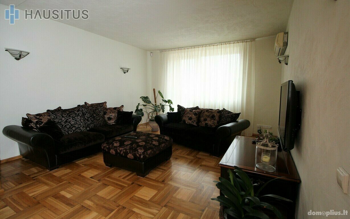 Parduodamas gyvenamasis namas Panevėžyje, Rožėse, Mėnulio g.