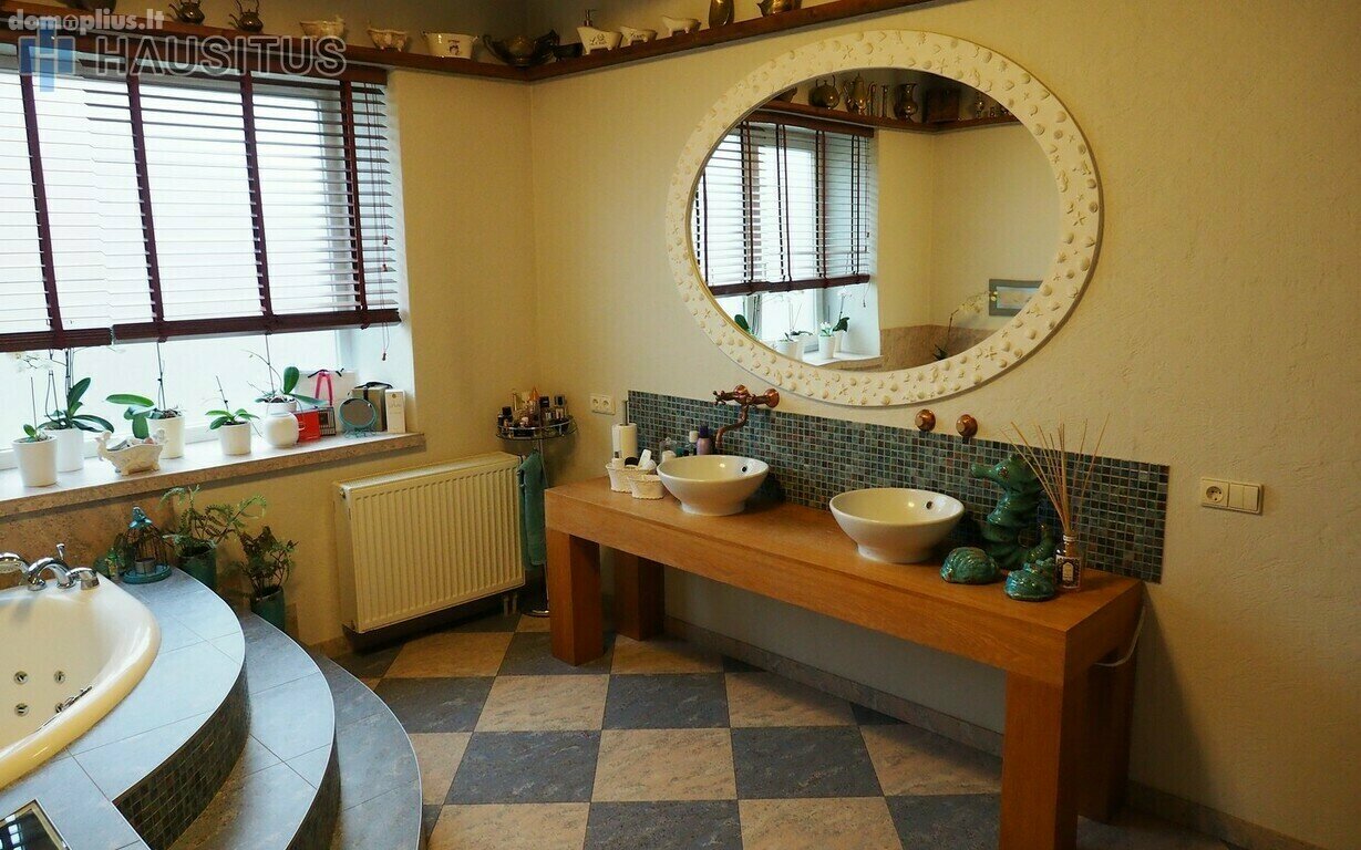 Parduodamas gyvenamasis namas Panevėžyje, Rožėse, Mėnulio g.