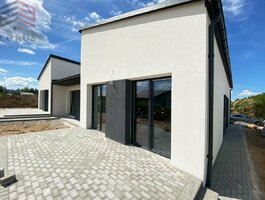 Parduodamas gyvenamasis namas Vilniaus rajono sav., Užugriovyje, Plačioji g.