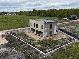 Sublokuotas namas Šiauliuose, Žaliūkiuose