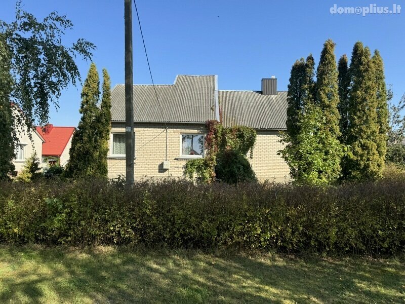 Parduodamas gyvenamasis namas Radviliškio rajono sav., Šniūraičiuose, Beržų g.