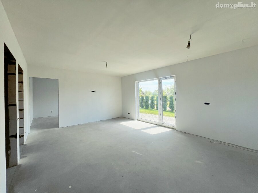 Parduodamas sodo namas Kelmės rajono sav., Kelmėje, Vyšnių g.