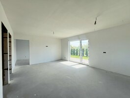 Parduodamas sodo namas Kelmės rajono sav., Kelmėje, Vyšnių g.