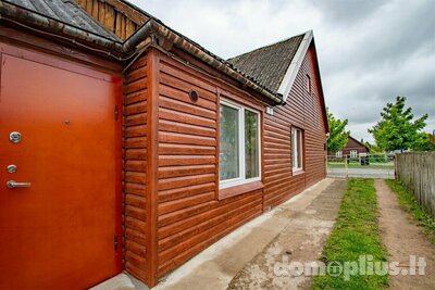 Parduodama gyvenamojo namo dalis Panevėžyje, Pramonėse, Pušaloto g.