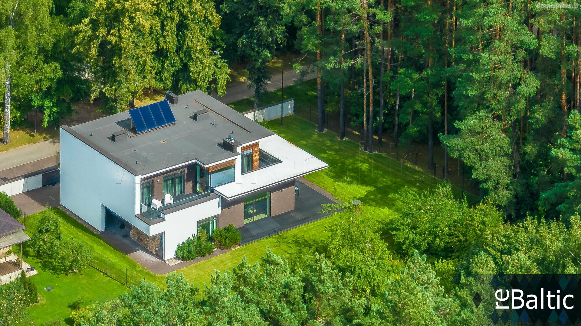 Продаётся дом Vilniuje, Valakampiuose, Smilgų g.