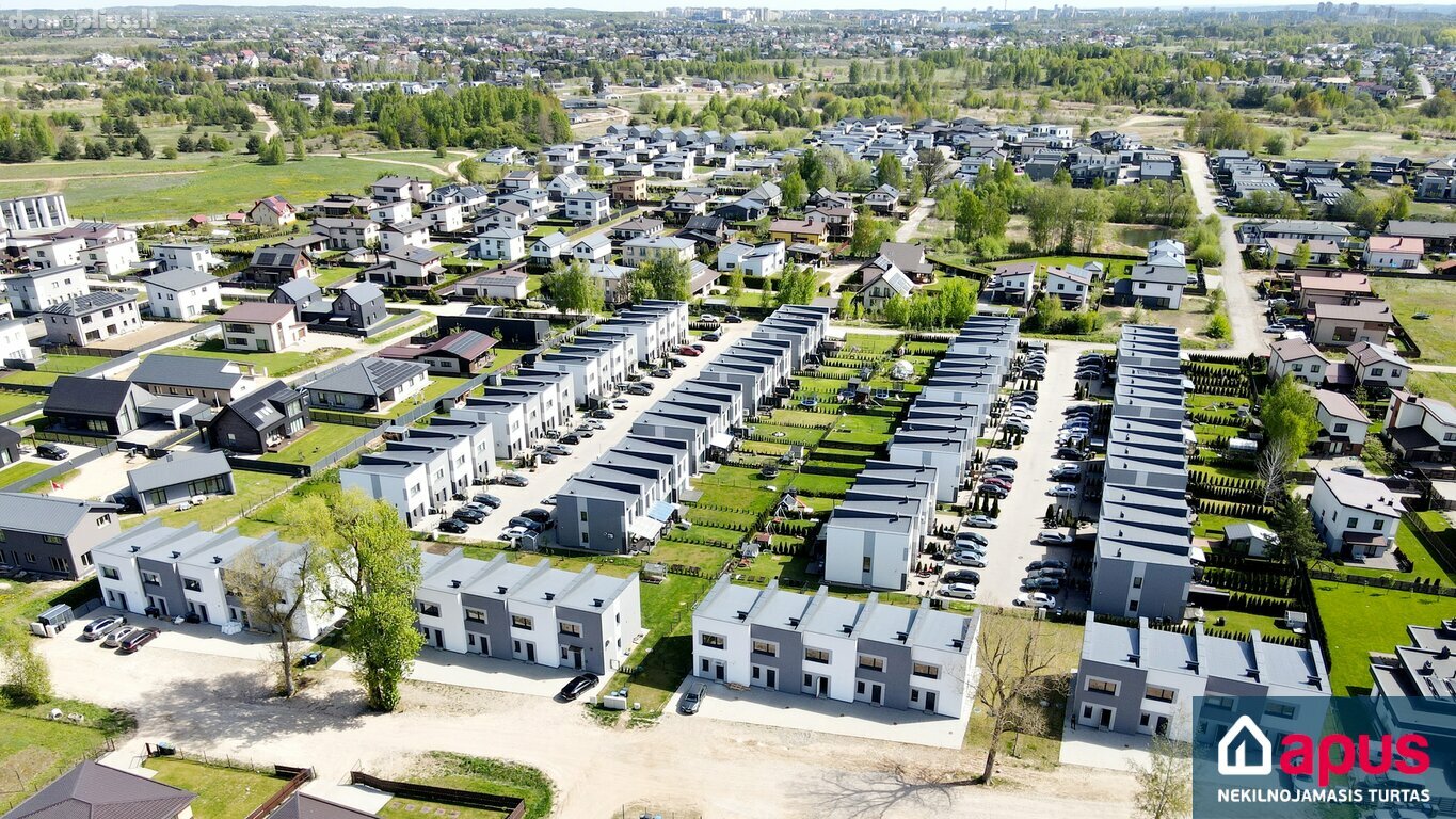 Продаётся сблокированный дом Vilniuje, Pilaitėje, Vorupės g.