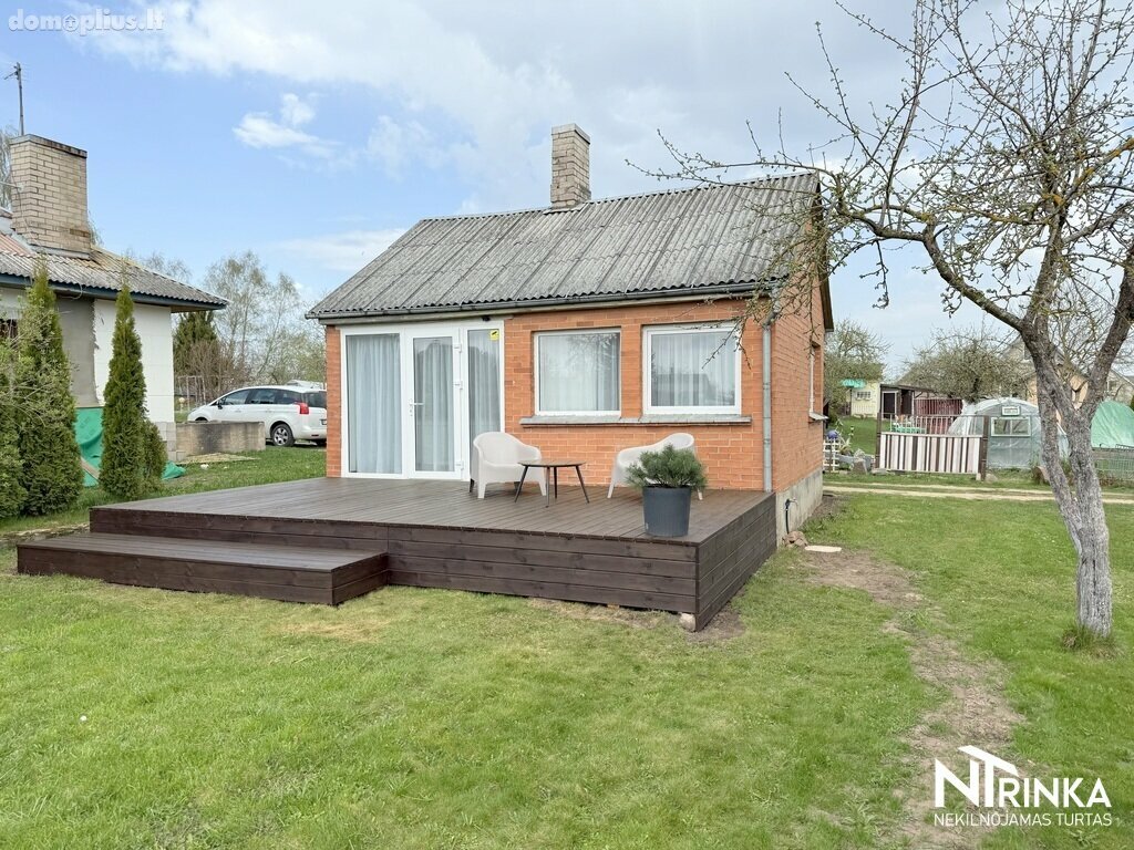 Продаётся дача Šiauliuose, Bačiūnuose, Lakštingalos Sodų 10-oji g.