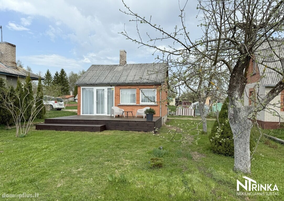 Продаётся дача Šiauliuose, Bačiūnuose, Lakštingalos Sodų 10-oji g.