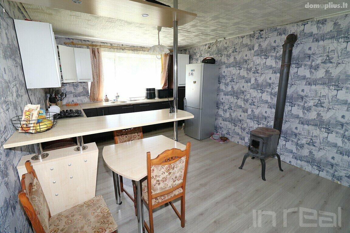 Продаётся дом Kupiškio rajono sav., Adomynėje, Pagojės g.