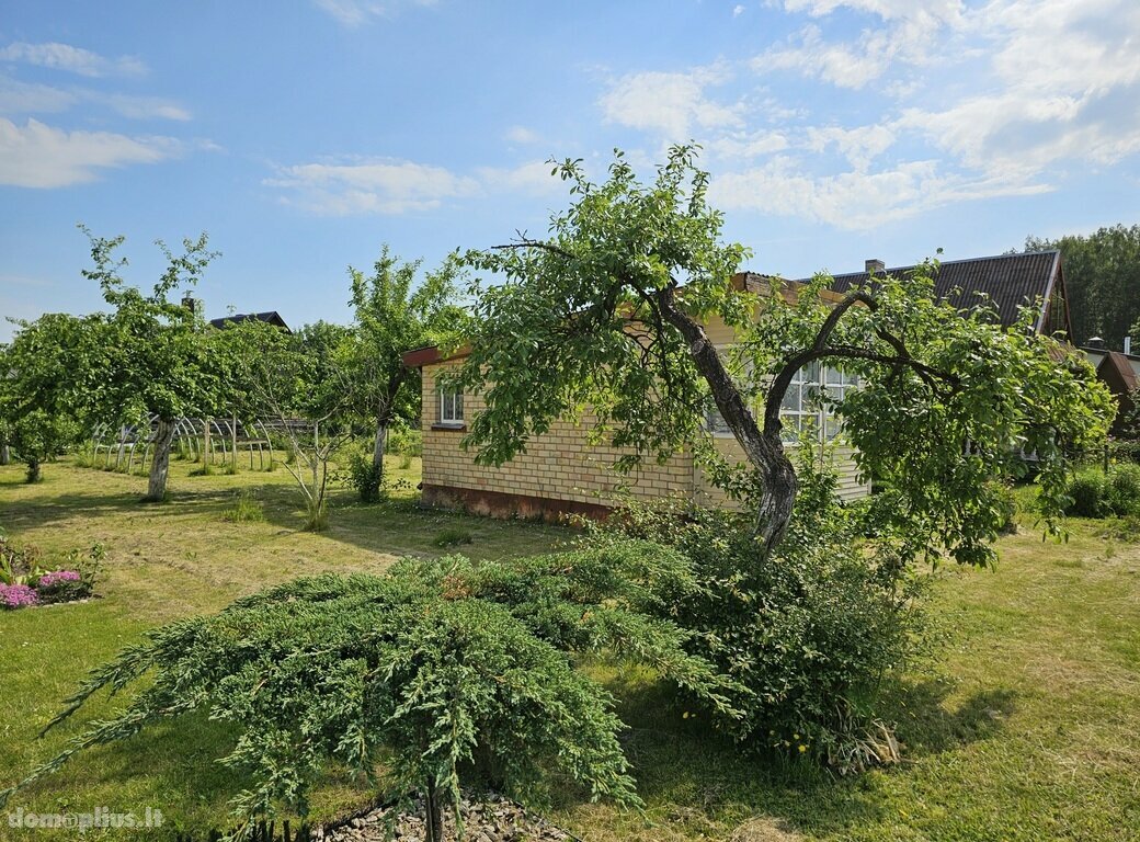 Продаётся дача Šiauliuose, Bačiūnuose, Rūtos Sodų 6-oji g.