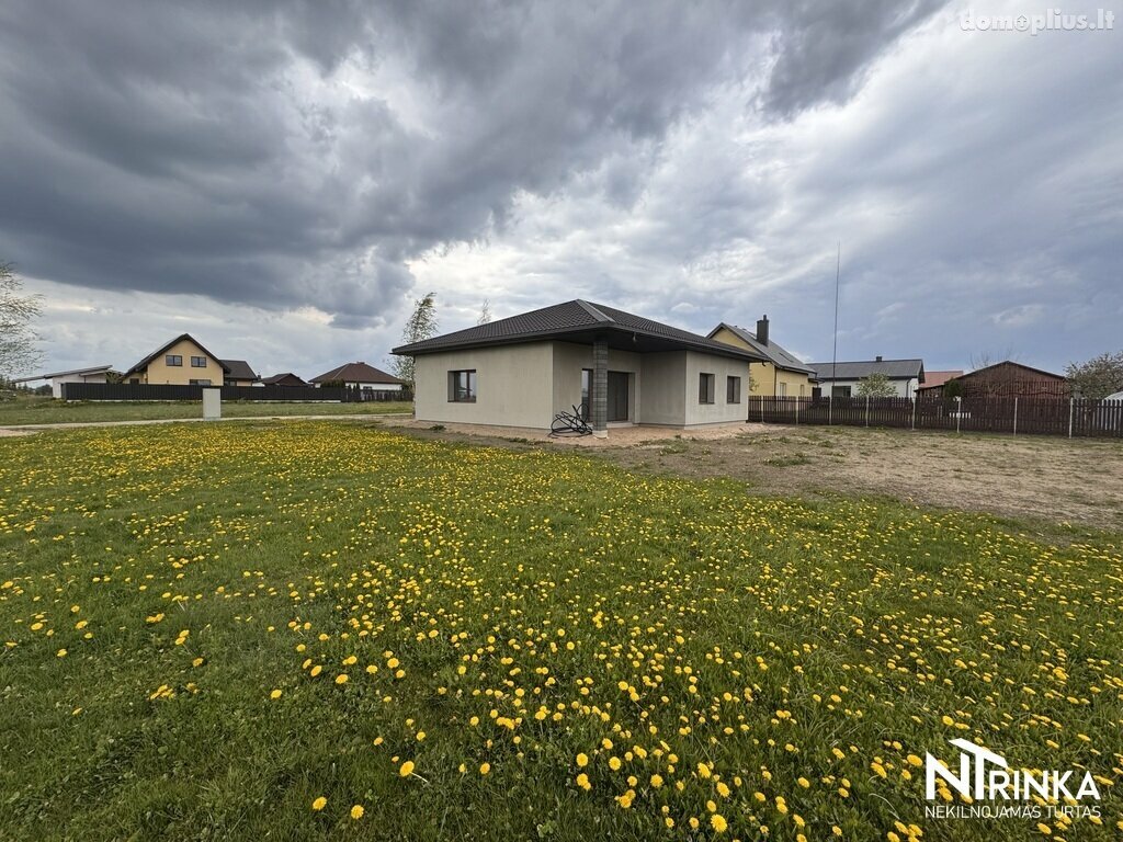Продаётся дом Šiaulių rajono sav., Dainos, Žygimanto g.