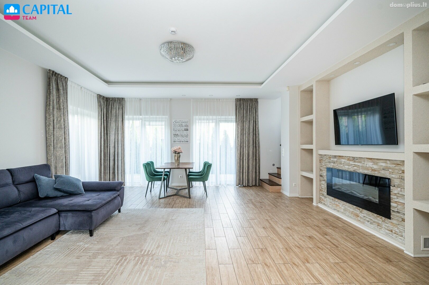 Продаётся сблокированный дом Vilniuje, Pavilnyje, Jurgio Šlapelio g.