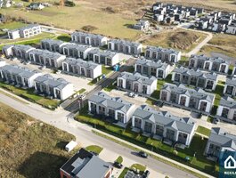Продаётся сблокированный дом Vilniuje, Kalnėnuose, Azerų g.
