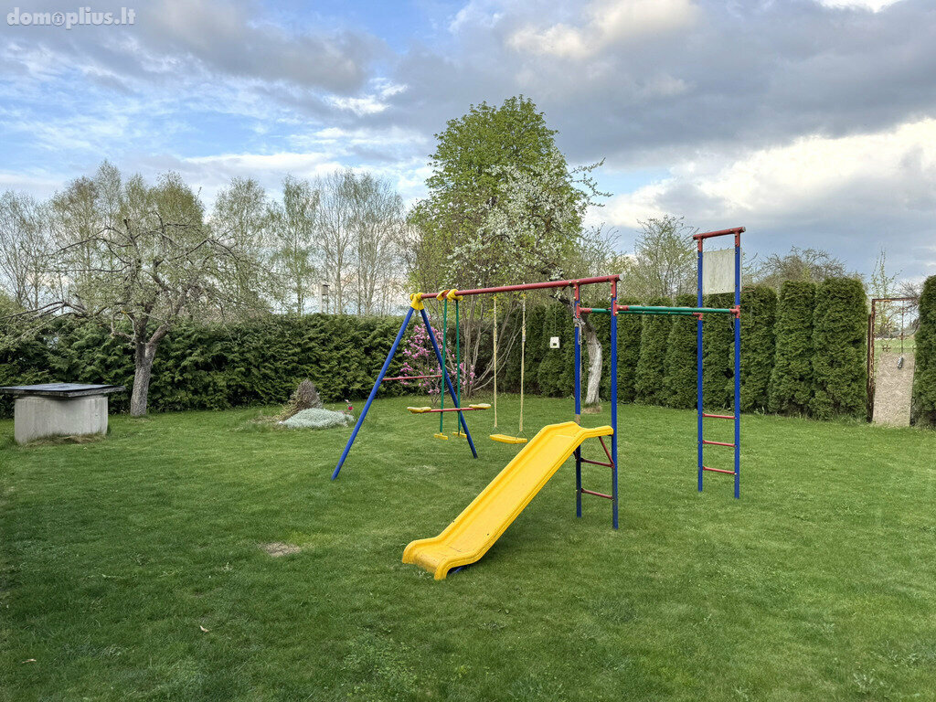Продаётся дом Šiaulių rajono sav., Kairiuose, Lakštingalų g.