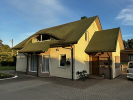 Gyvenamasis namas Kelmės rajono sav., Naudvaryje, Kaštonų g.