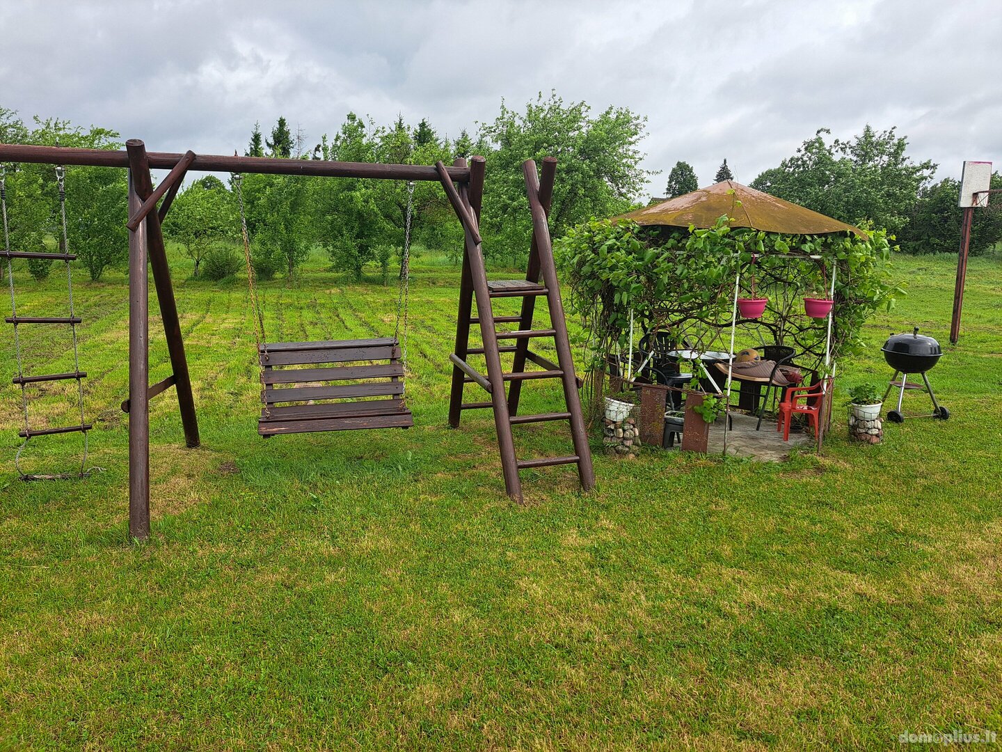 Parduodama gyvenamojo namo dalis Alytaus rajono sav., Punioje, Pievų g.