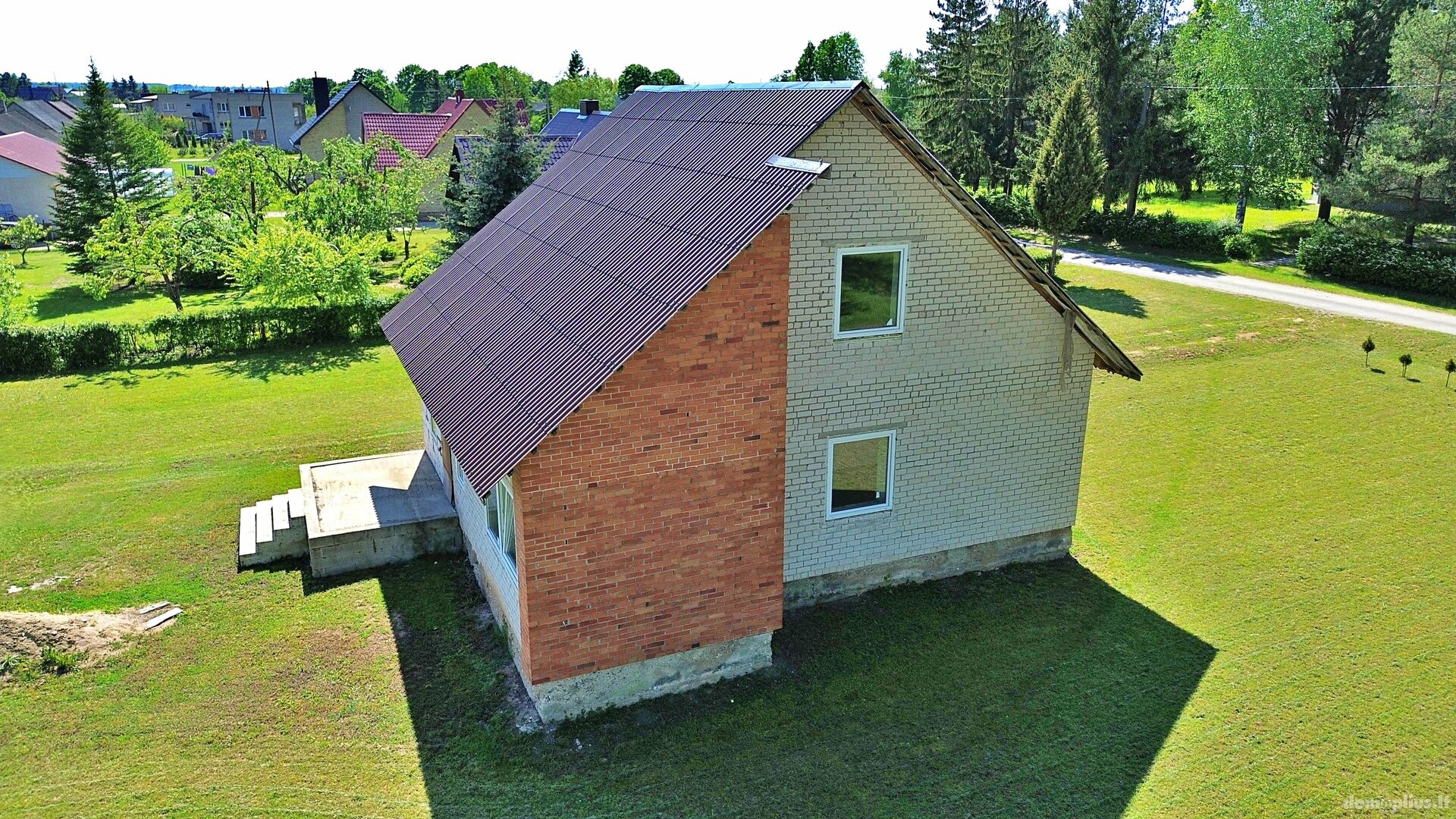Parduodamas gyvenamasis namas Panevėžio rajono sav., Linkaučiuose, Linkavos g.