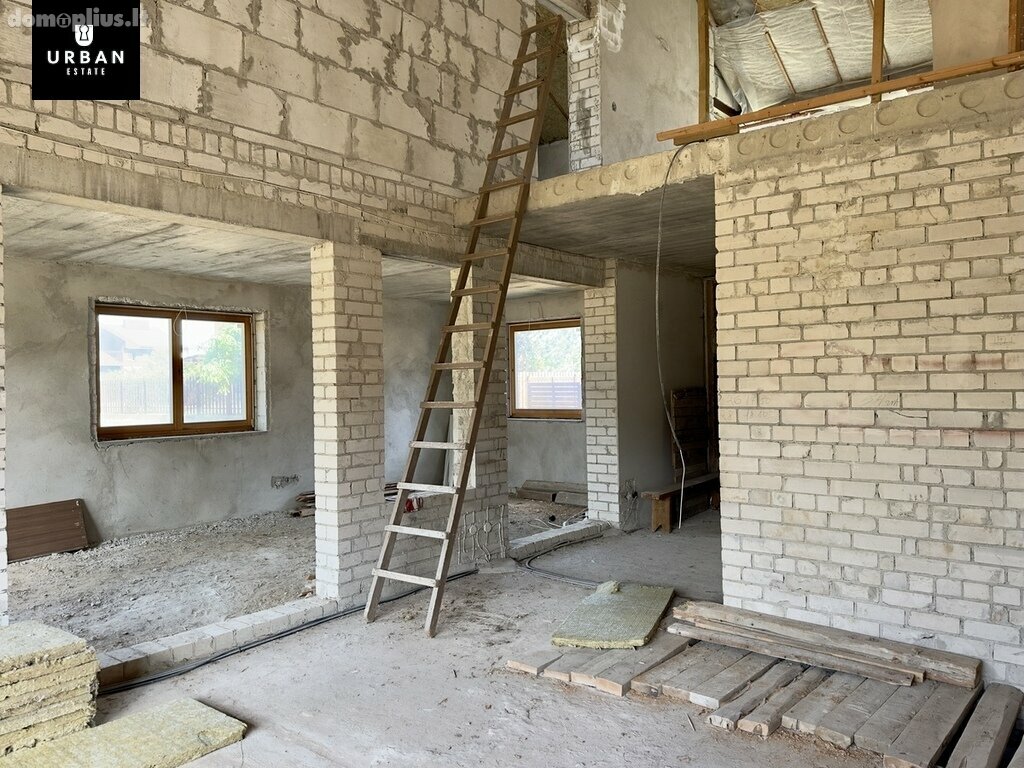Parduodamas gyvenamasis namas Vilniaus rajono sav., Lapių g.