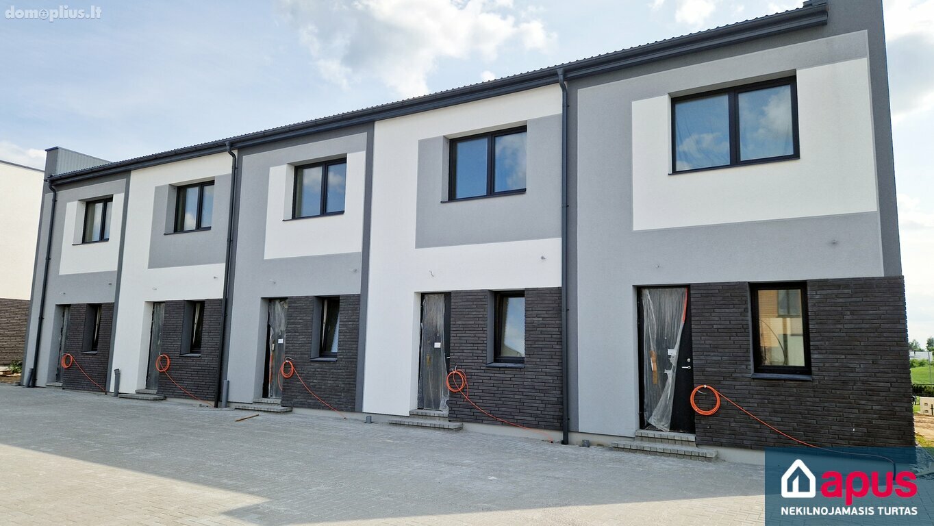 Продаётся сблокированный дом Vilniuje, Kalnėnuose, Baskų g.