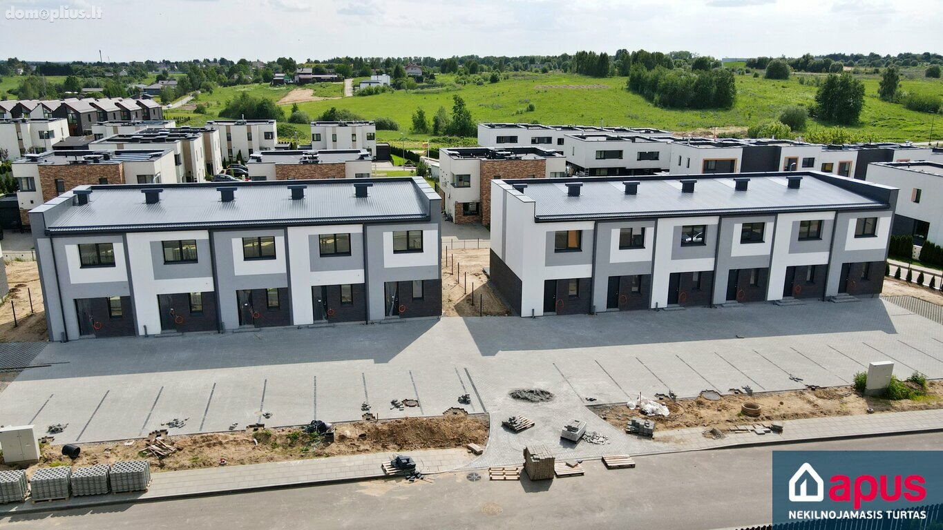 Parduodamas sublokuotas namas Vilniuje, Kalnėnuose, Baskų g.