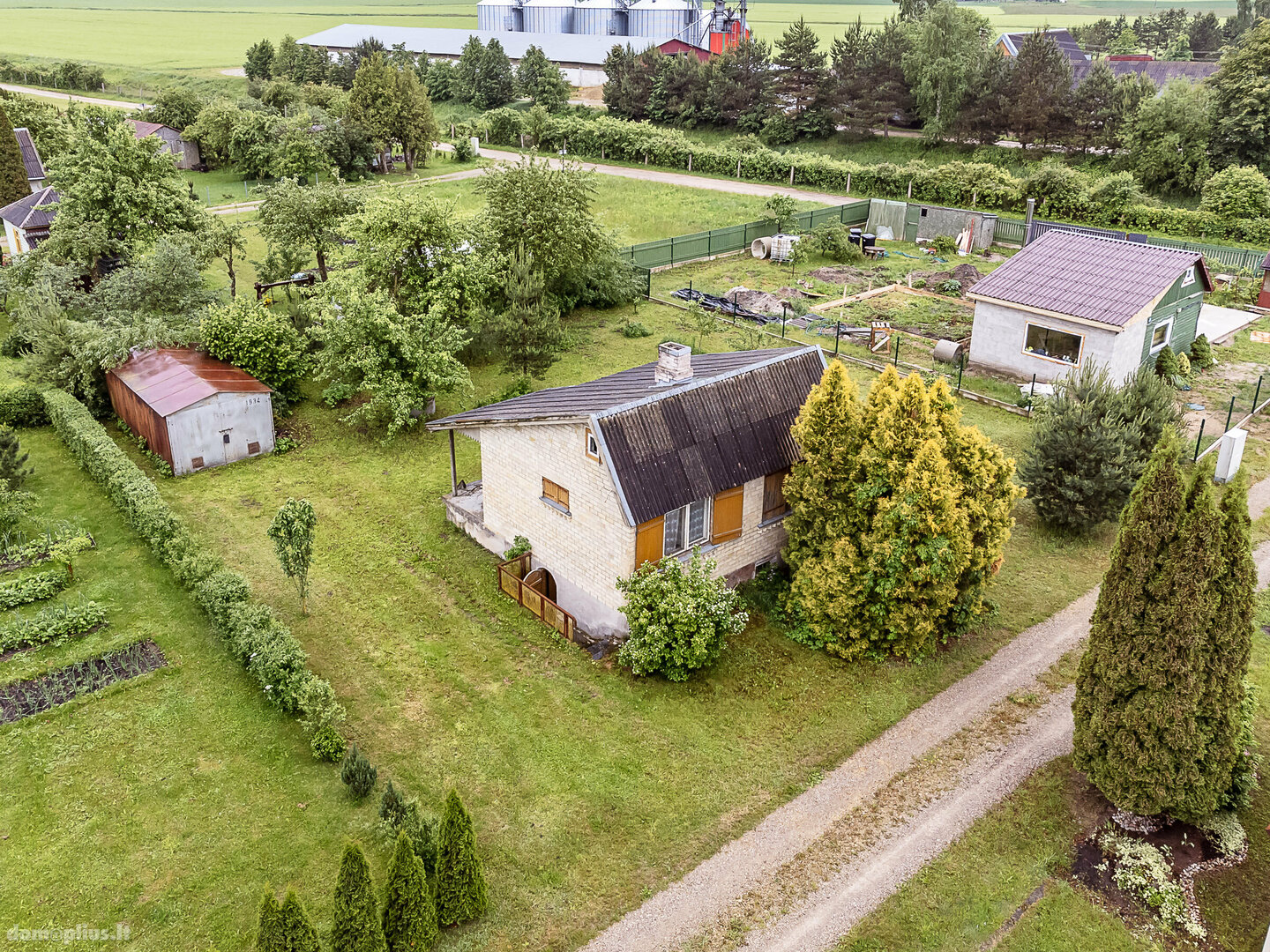 Parduodamas sodo namas Radviliškio rajono sav., Radviliškyje, Vilkų g.