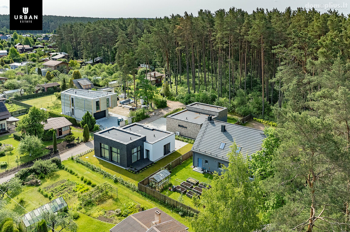 Parduodamas gyvenamasis namas Vilniuje, Antakalnyje, Laurų Sodų 1-oji g.