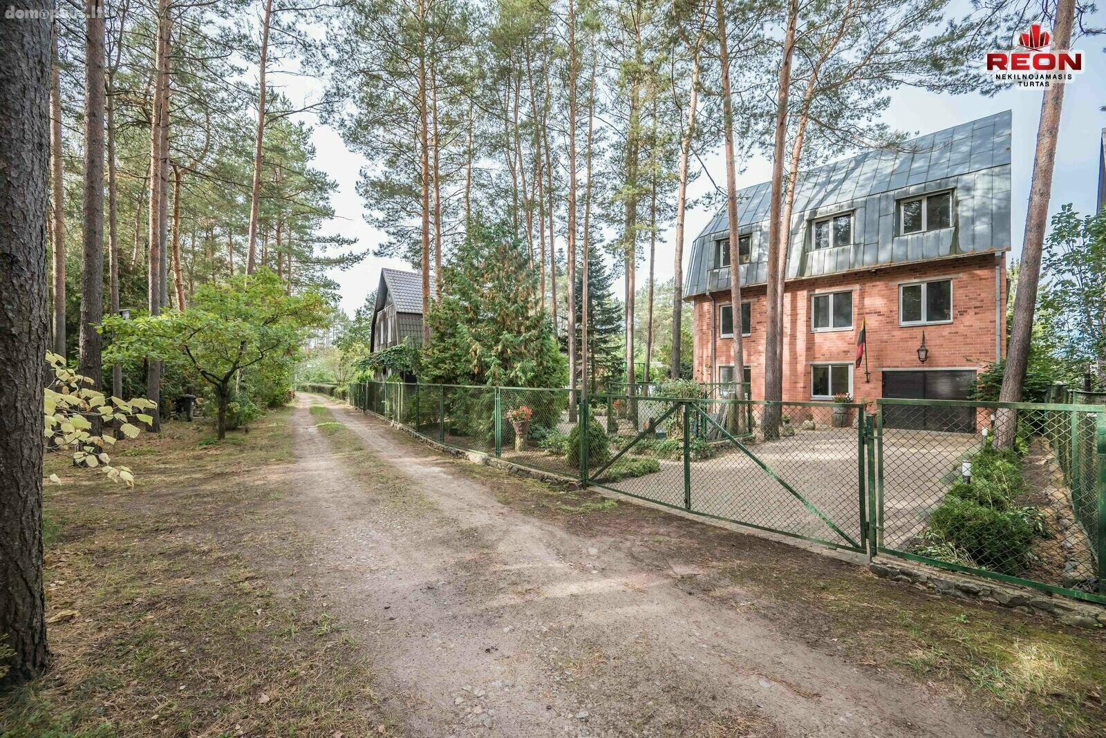 Parduodamas gyvenamasis namas Vilniaus rajono sav., Viktariškėse, Prekybos 2-oji g.