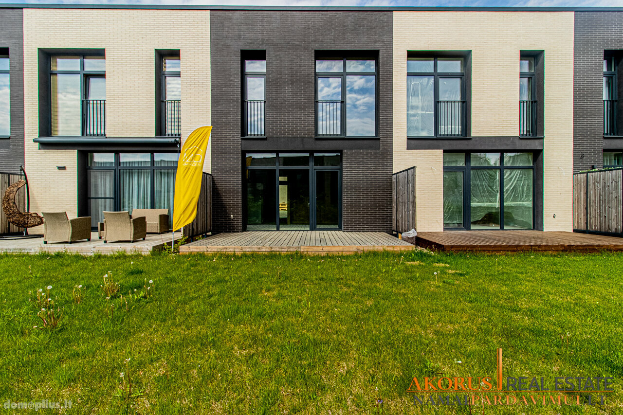 Продаётся сблокированный дом Vilniuje, Justiniškėse, Mozūriškių g.