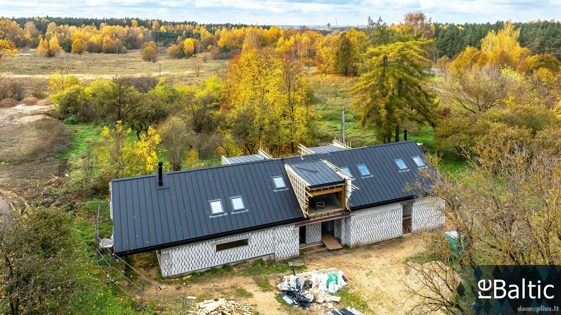 Parduodamas gyvenamasis namas Vilniuje, Užupyje, Stepono Batoro g.