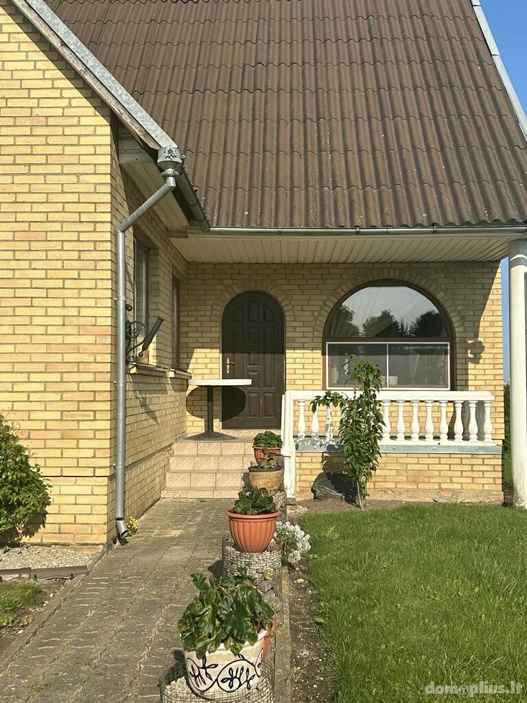 House for sale Radviliškio rajono sav., Alksniupiuose, Vidugirio g.