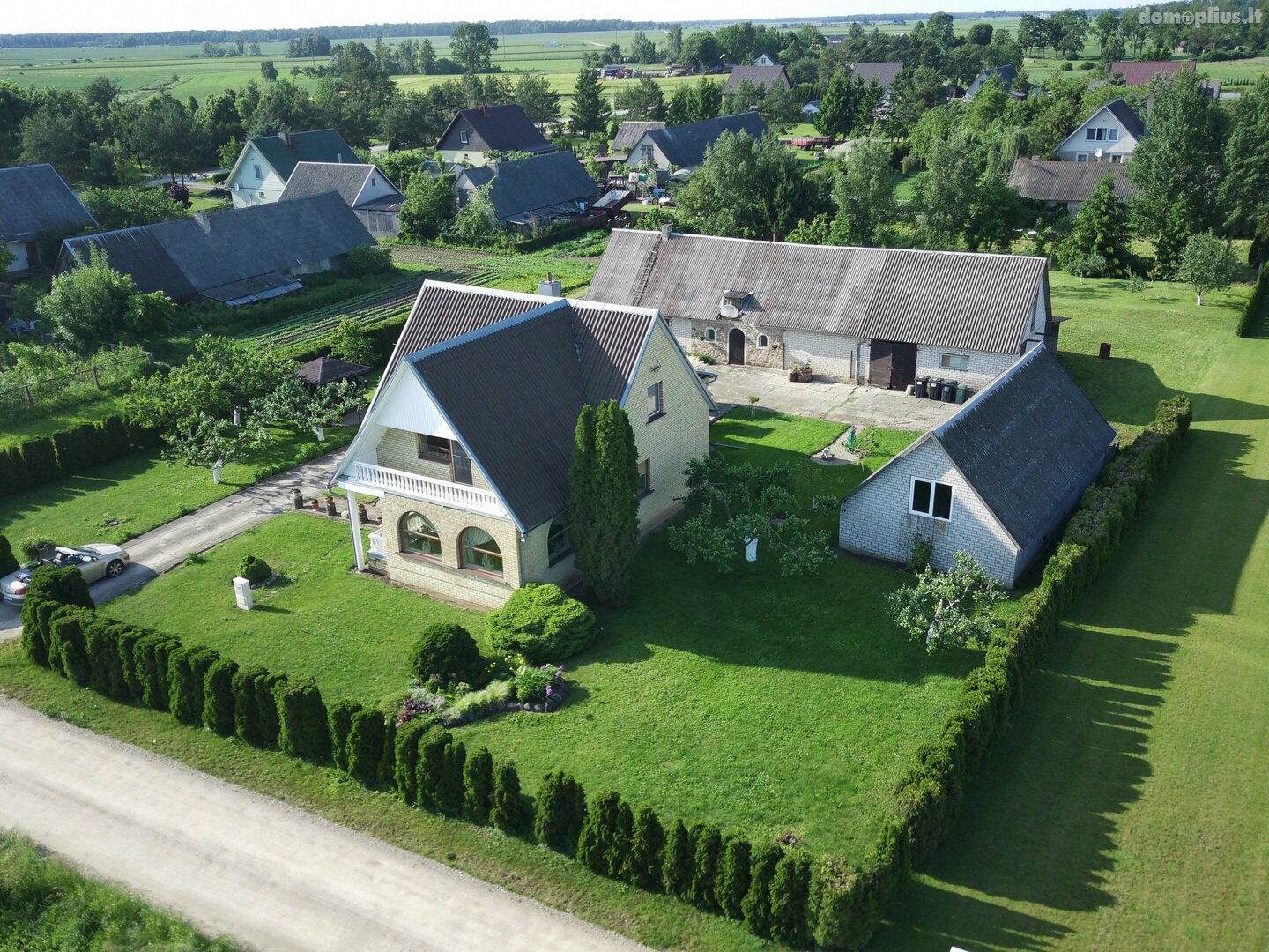 House for sale Radviliškio rajono sav., Alksniupiuose, Vidugirio g.