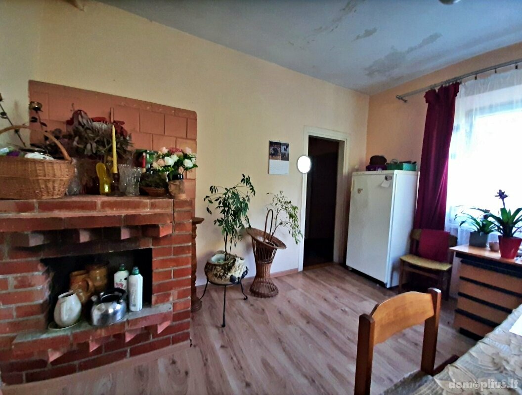 Parduodama sodyba Pakruojo rajono sav., Pašvitinyse, Aleksandro Vainausko g.