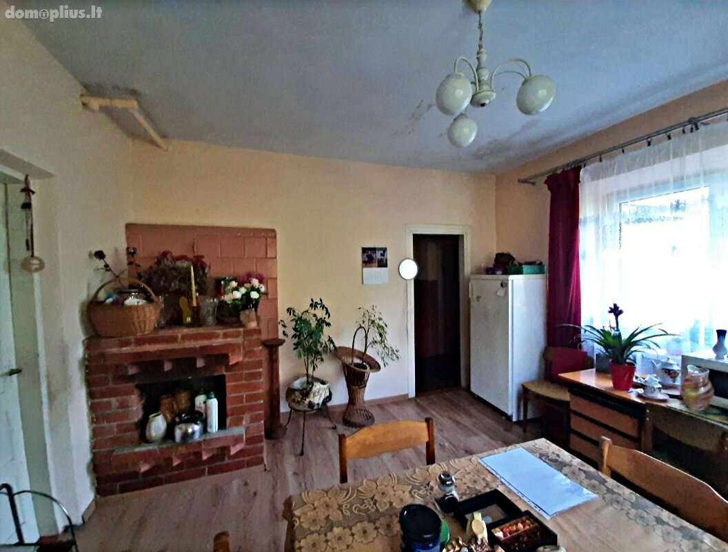 Parduodama sodyba Pakruojo rajono sav., Pašvitinyse, Aleksandro Vainausko g.