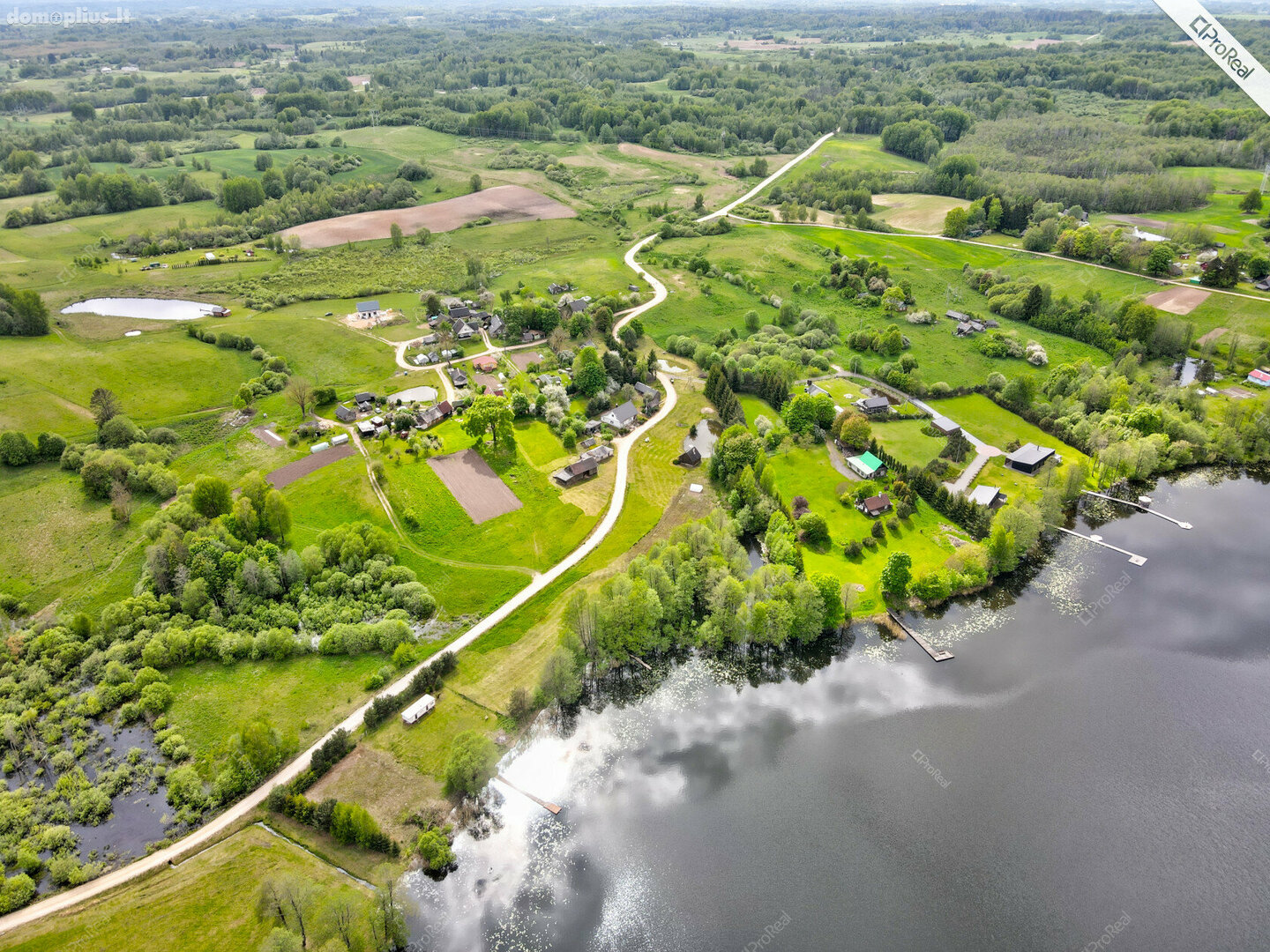 Parduodamas gyvenamasis namas Vilniaus rajono sav., Paberžėje