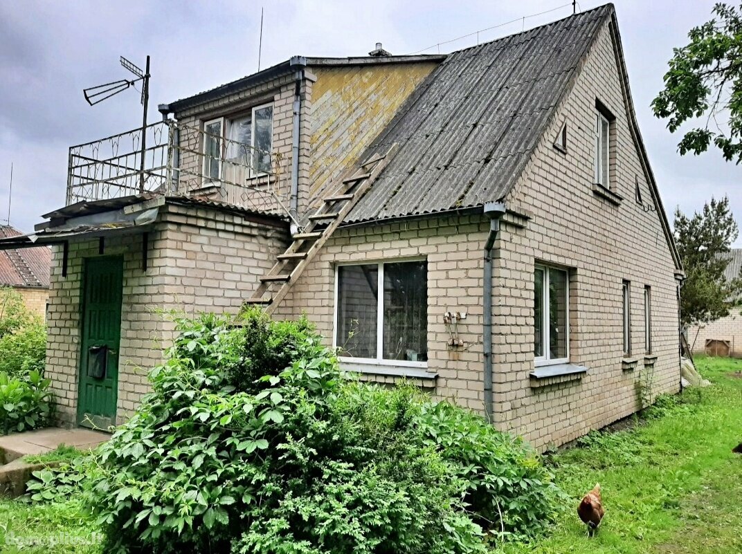 Parduodama sodyba Joniškio rajono sav., Plikiškiuose, Senojo Vieškelio g.