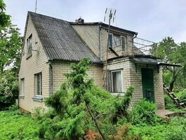 Homestead Joniškio rajono sav., Plikiškiuose, Senojo Vieškelio g.