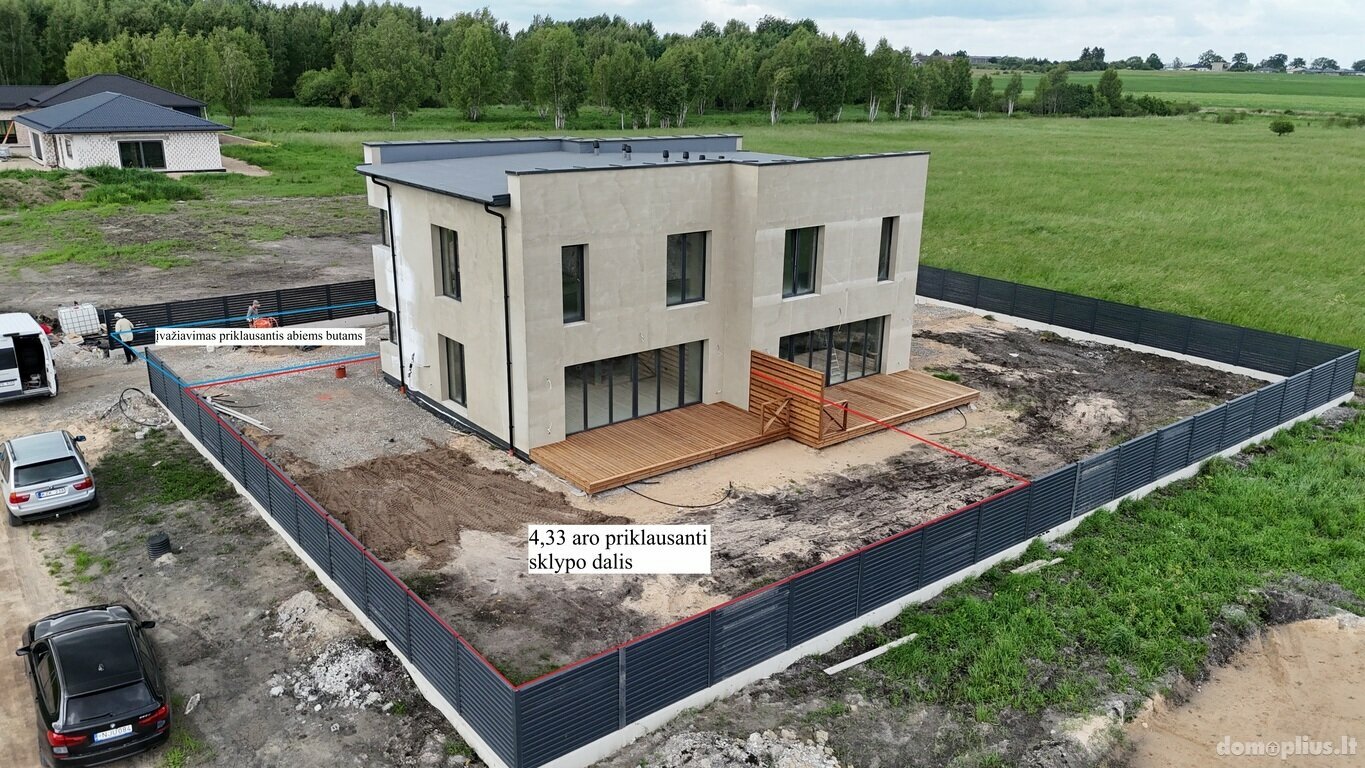 Parduodamas sublokuotas namas Šiauliuose, Žaliūkiuose