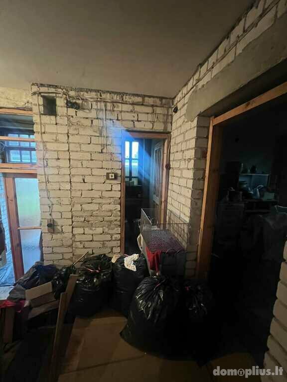 Parduodamas gyvenamasis namas Kaune, Žaliakalnyje, Lankos g.