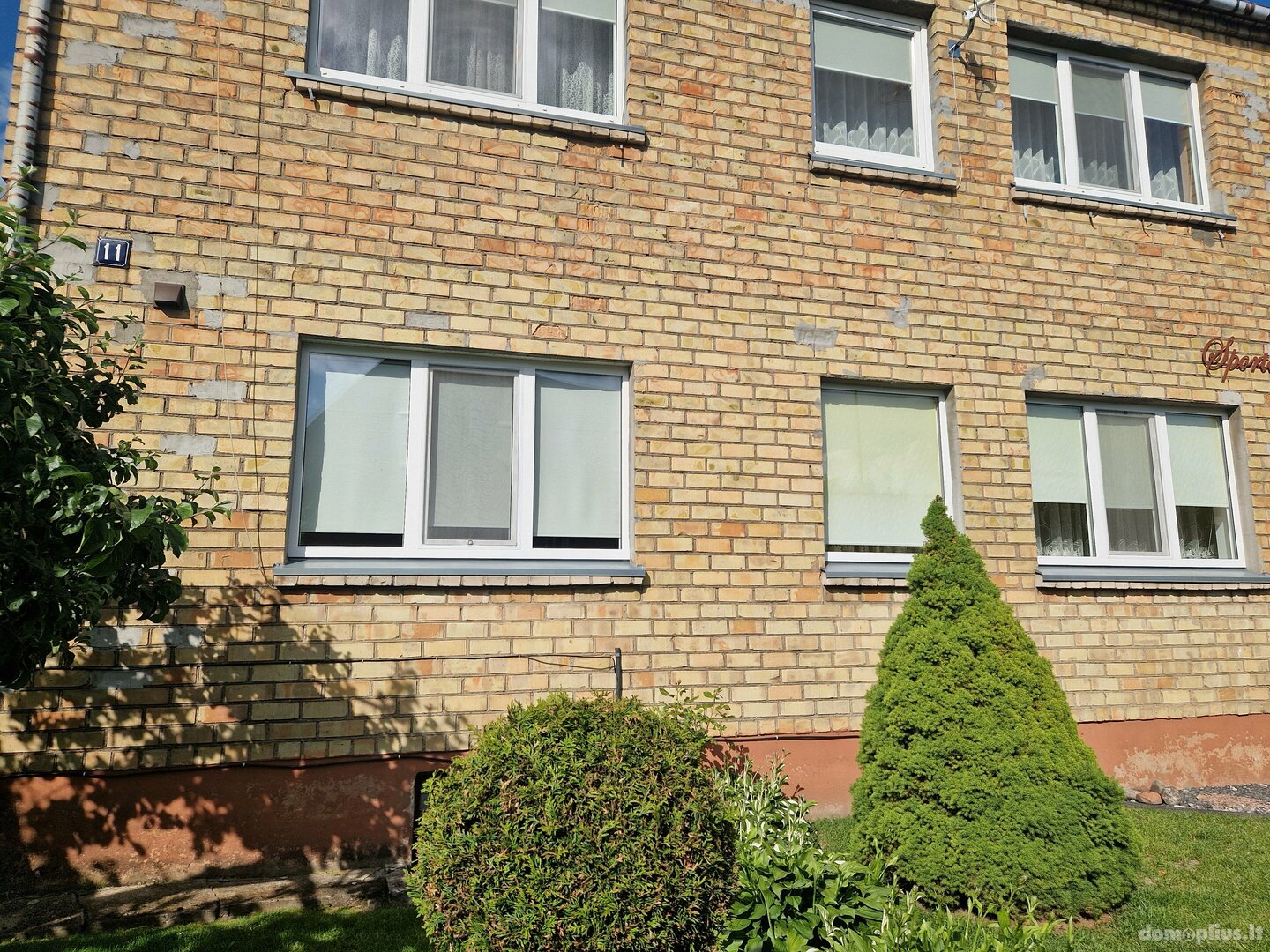 Продаётся часть дома Kelmės rajono sav., Kelmėje, Sporto g.