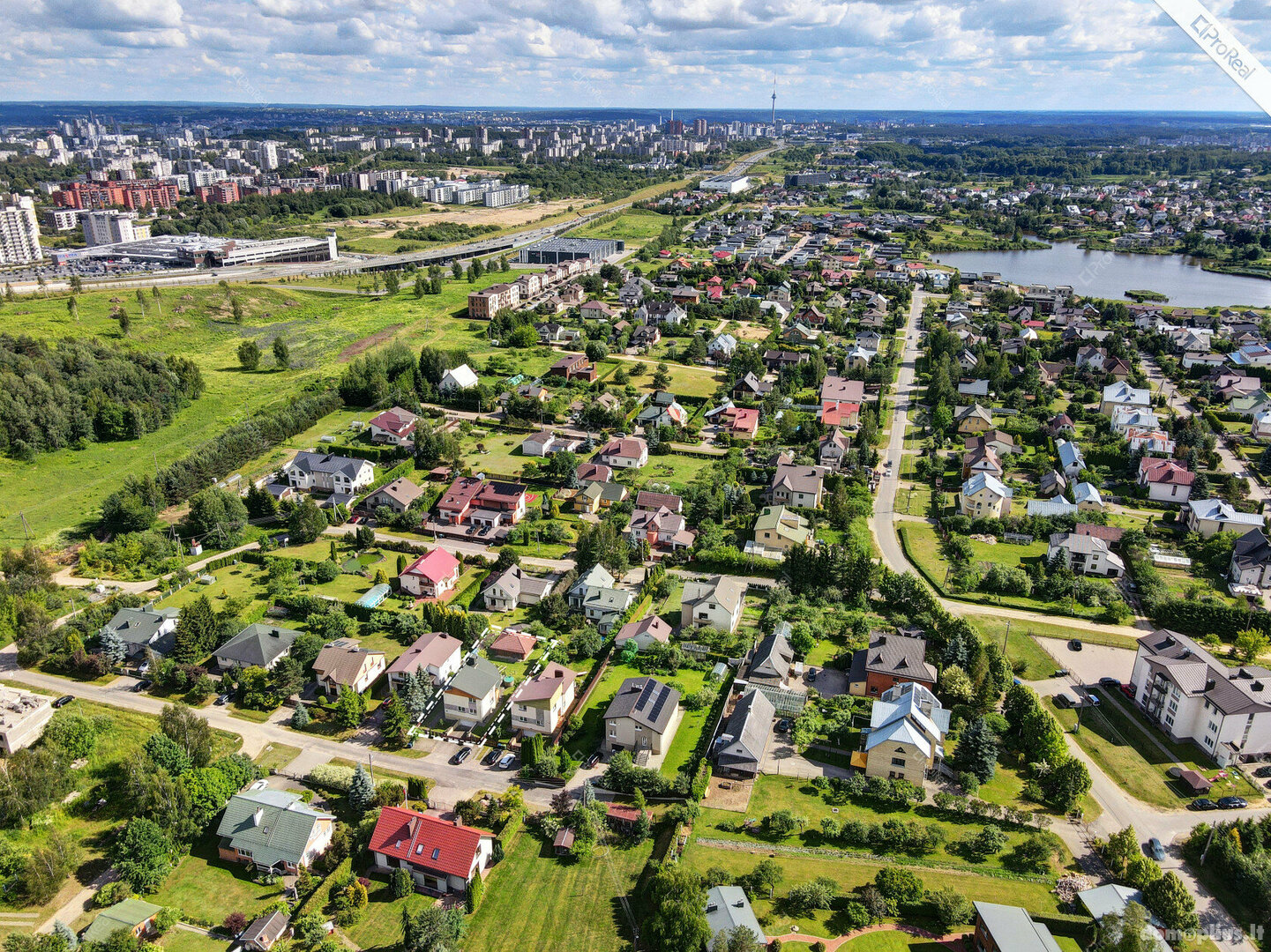 Продаётся дом Vilniuje, Gineitiškėse, Bijūnų g.
