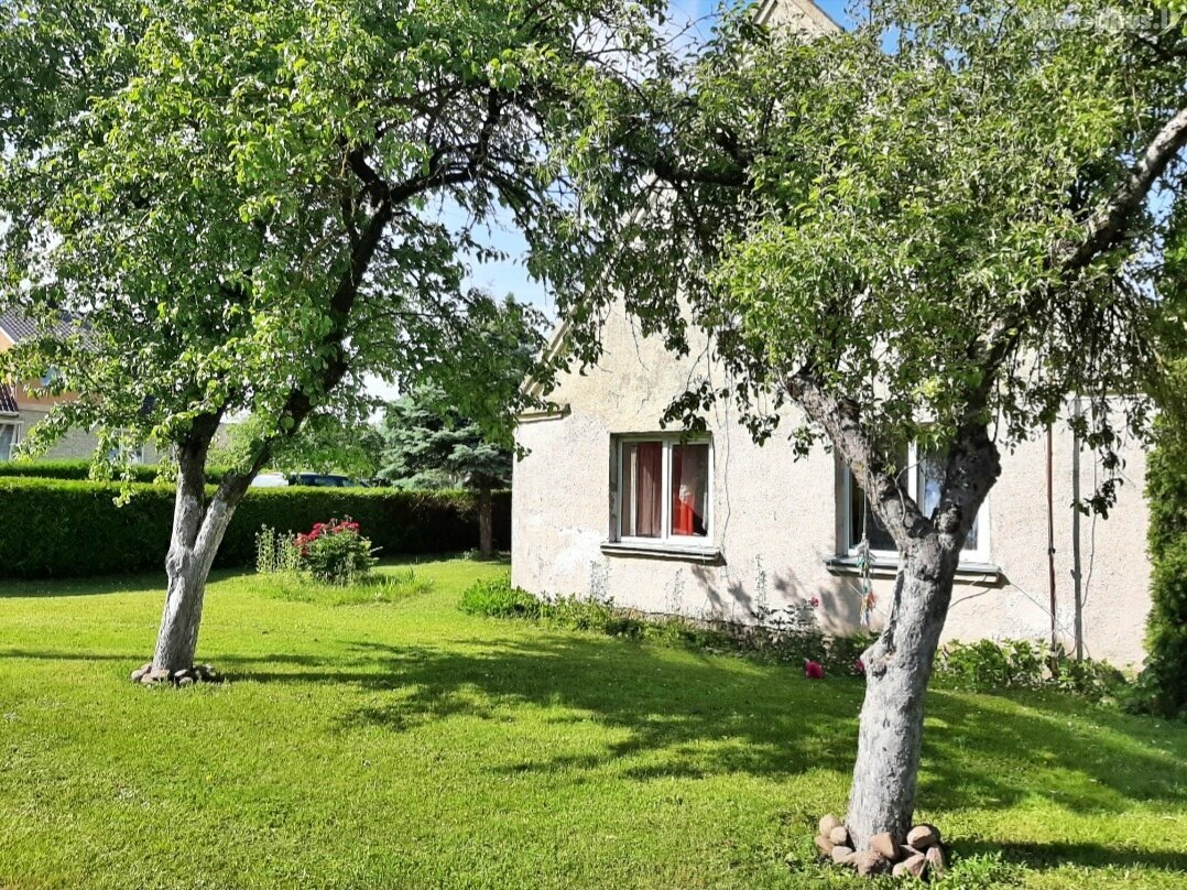 Продаётся yсадьба Pakruojo rajono sav., Klovainiuose, Užupio g.