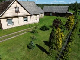 House Utenos rajono sav., Kaniūkuose, Žirgų g.