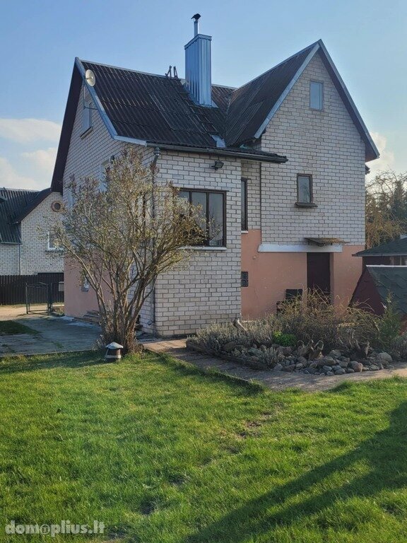 Продаётся дача Šiauliuose, Bačiūnuose, Lelijos Sodų 5-oji g.