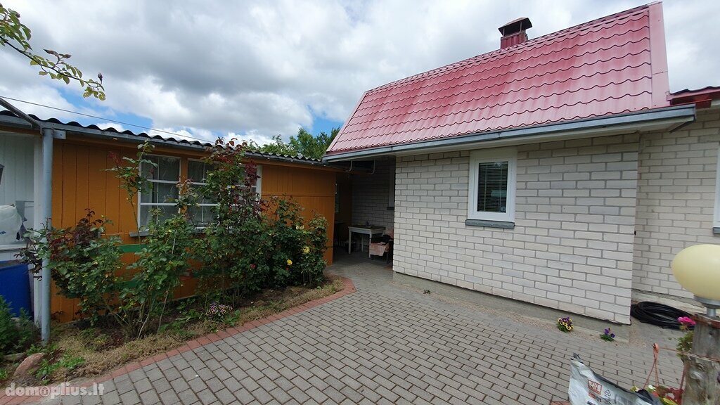 Продаётся дача Klaipėdos rajono sav., Kisiniuose, Bebrų g.