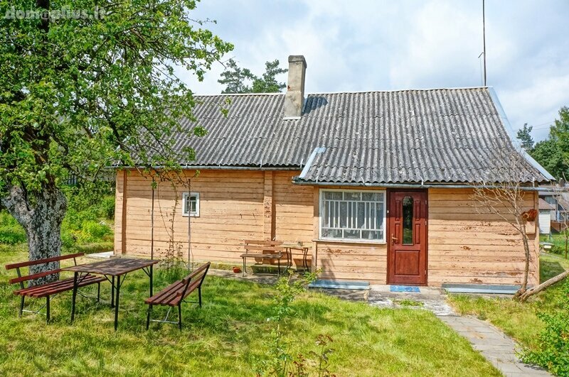 Продаётся дом Švenčionių rajono sav., Švenčionėliuose, Mokyklos g.