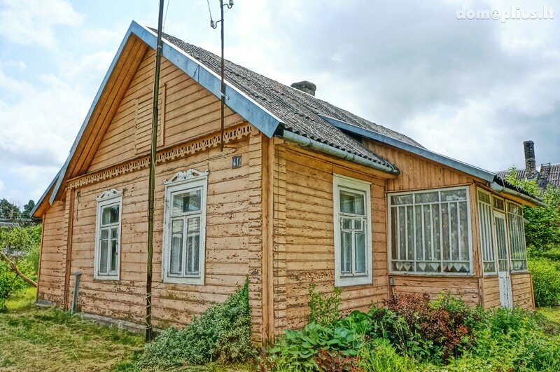 Продаётся дом Švenčionių rajono sav., Švenčionėliuose, Mokyklos g.